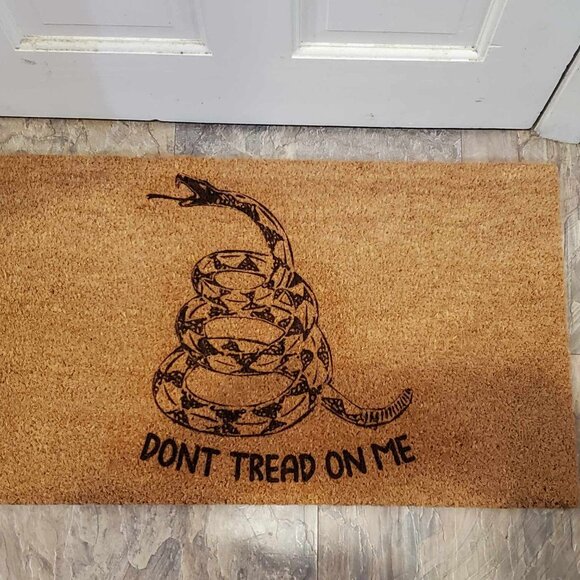 Don't Tread On Me Doormat - Picture 1 of 5